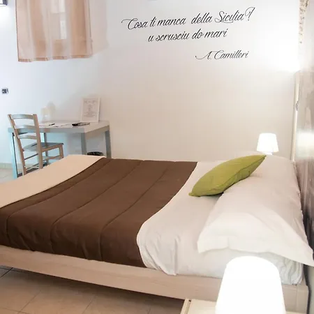 Vicolo Iv B&B