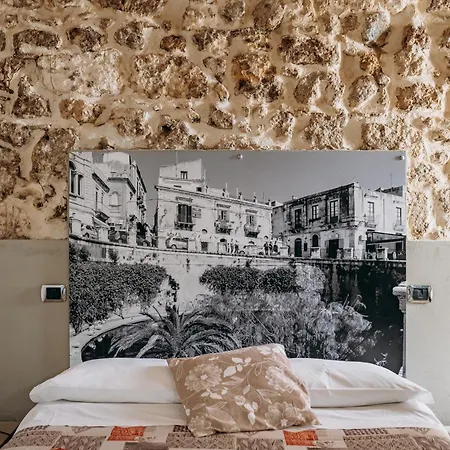 Vicolo Iv B&B 시라쿠사